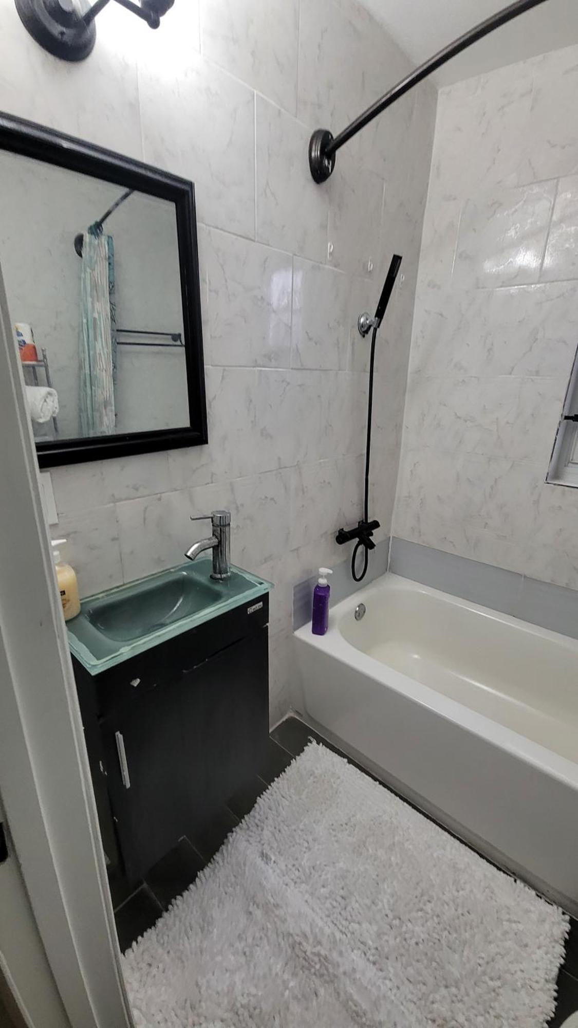 Large, Central, Lovely & Cozy 4Bed/2Bath - House By Everbank Stadium Jacksonville Bagian luar foto